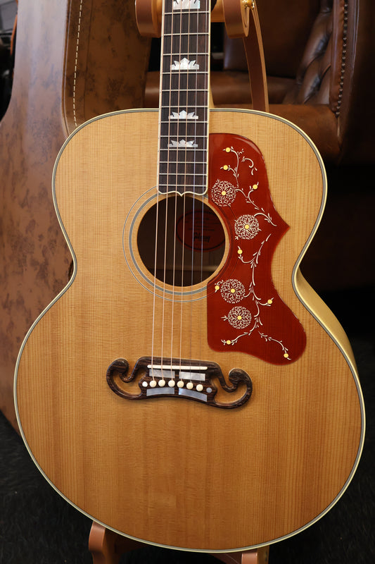 Gibson 1957 SJ-200 Custom Shop