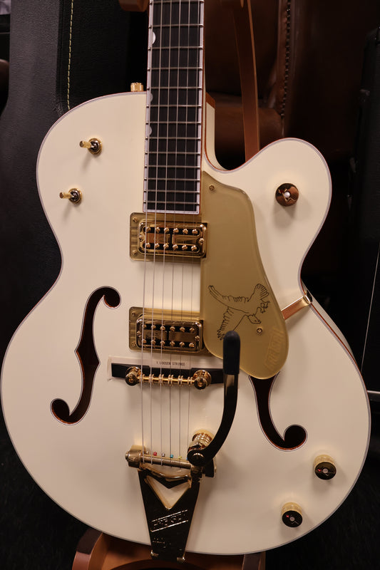 Gretsch G6136T-59 Vintage Select Edition '59 White Falcon