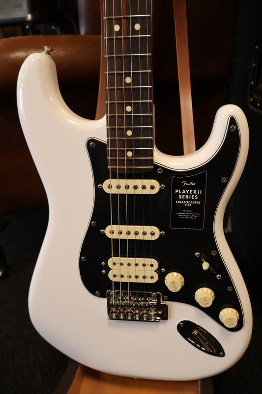 Fender Player II Stratocaster HSS Polar White (B-Stock)