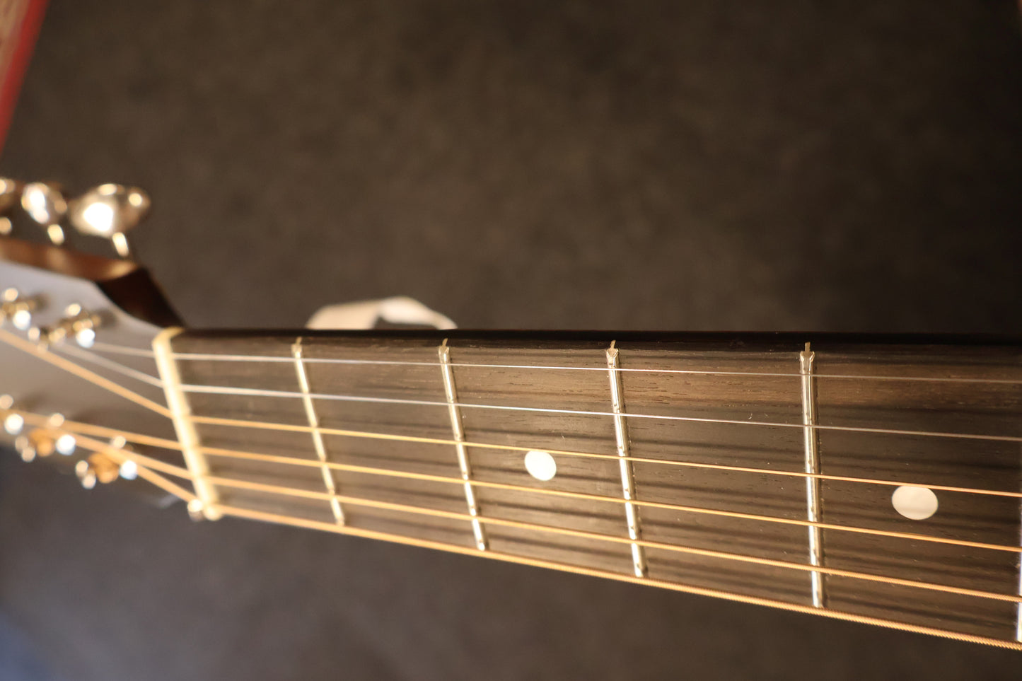 Eastman E2D Dreadnought (B-Stock)
