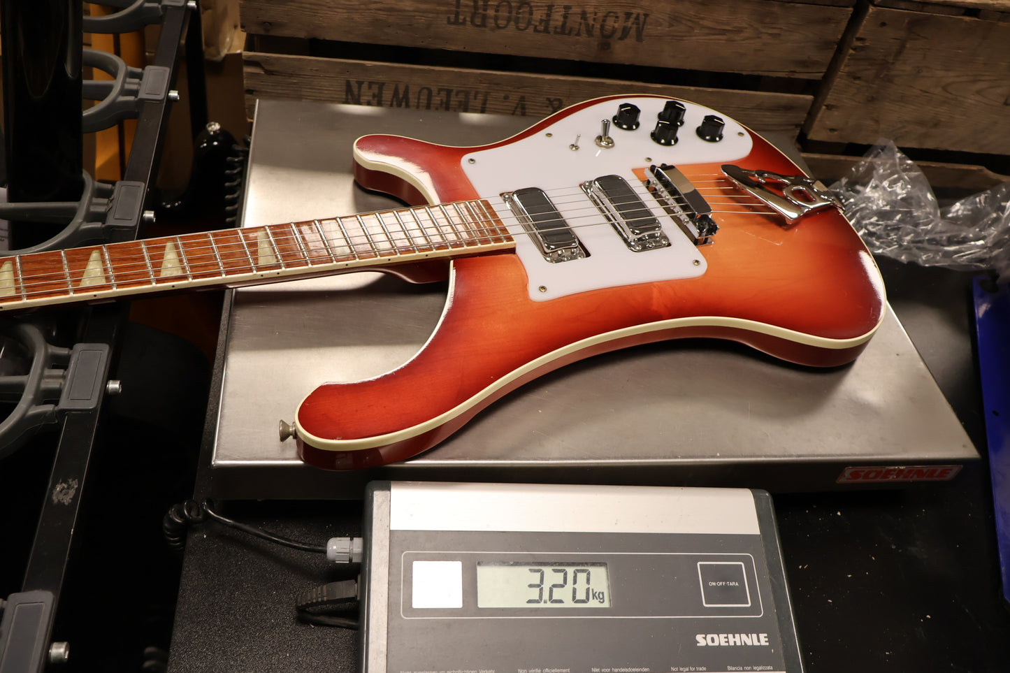 Rickenbacker 481 Slant Fret 1976