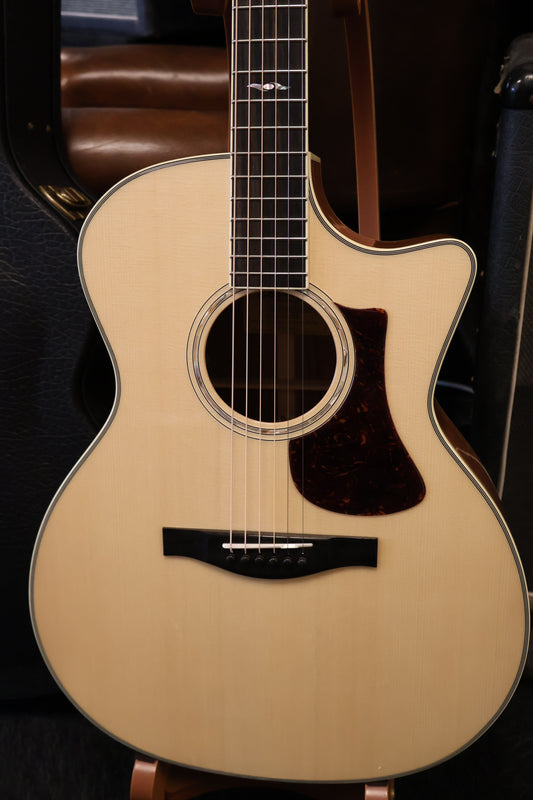 Eastman AC422-CE-LTD-KOA Grand Auditorium (B-Stock)