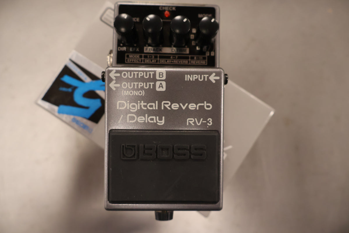Boss RV-3 Reverb Delay 90s model (USED) – Dirk Witte