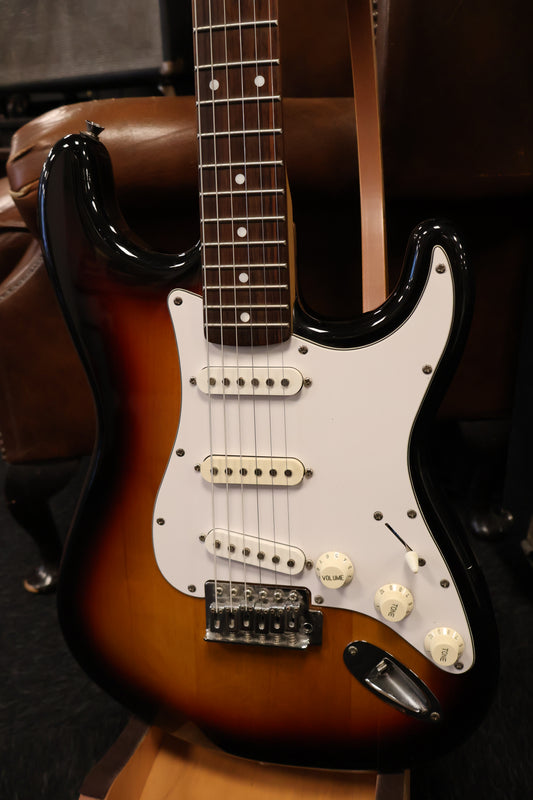 SX Stratocaster model Sunburst (Used)