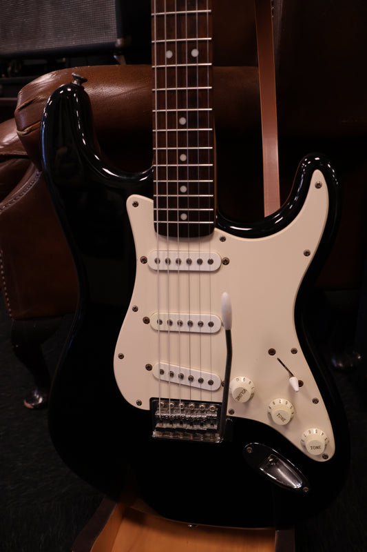 Squier Affinity Stratocaster Black (Used)