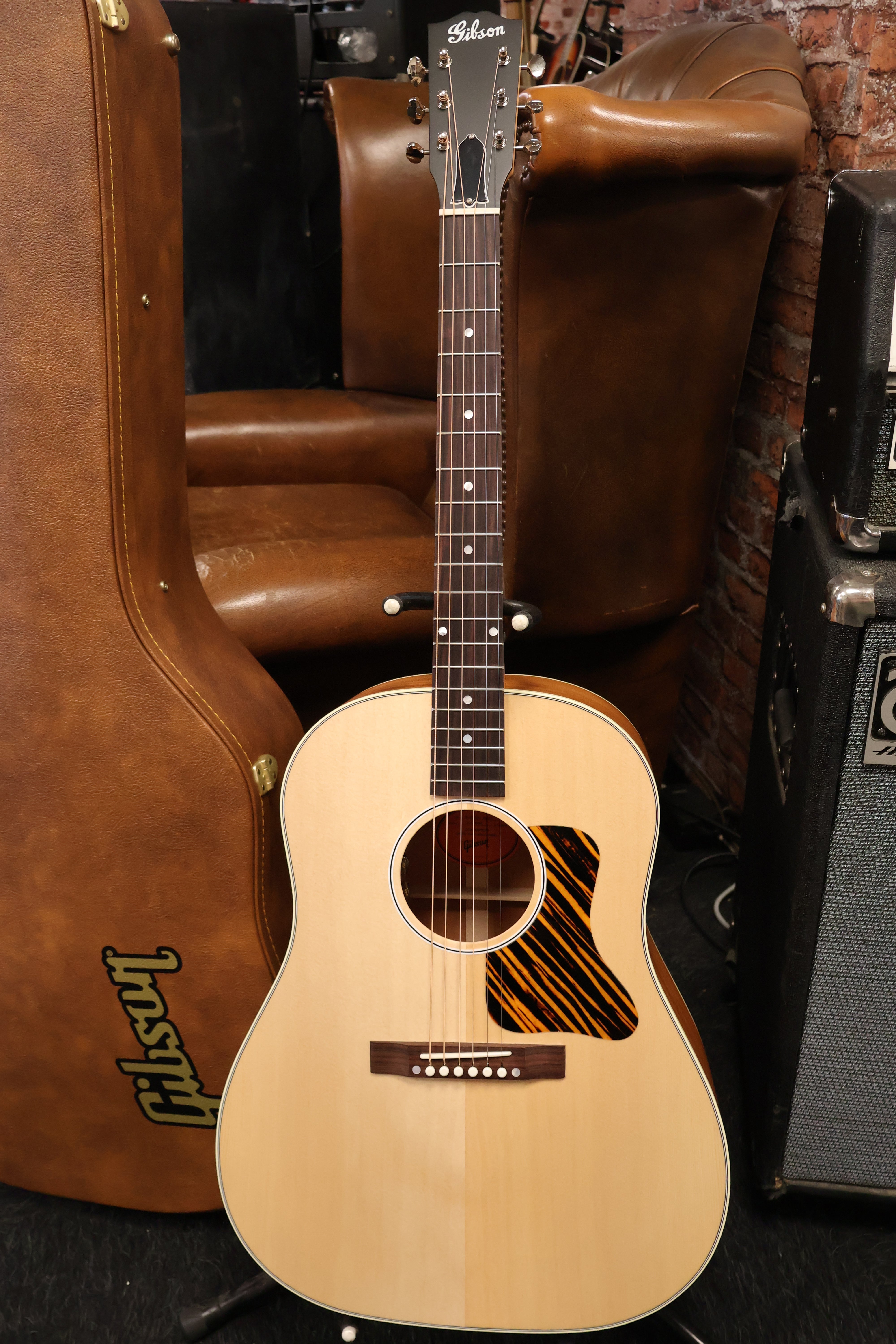 Gibson J-35 Faded 30's Antique Natural – Dirk Witte