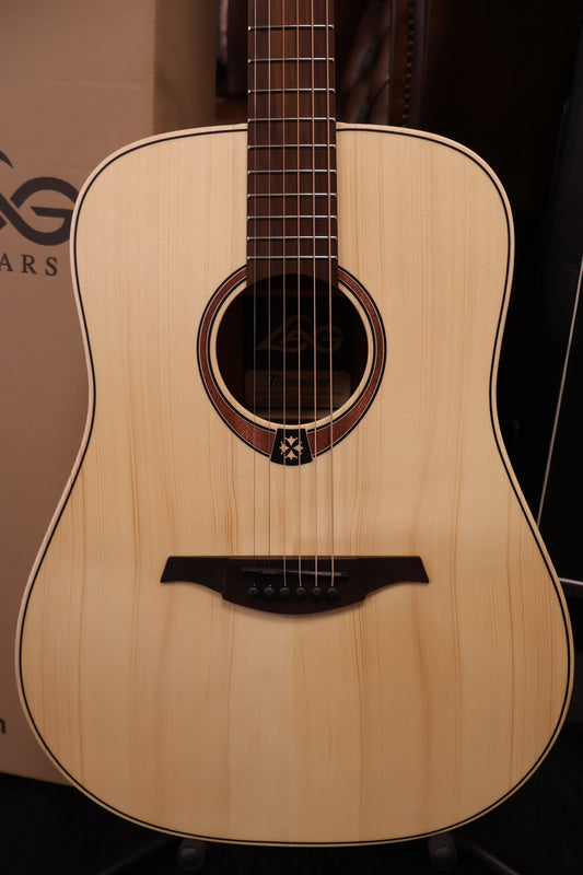 Lag TL70D-NAT Tramontane Dreadnought Lefty