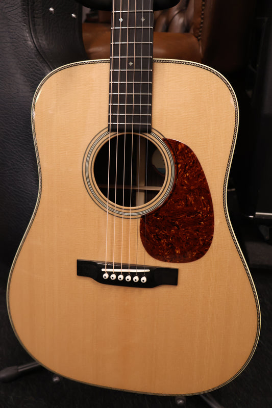 Bourgeois Touchstone DV/TS Vintage Dreadnought ( Demo store model )