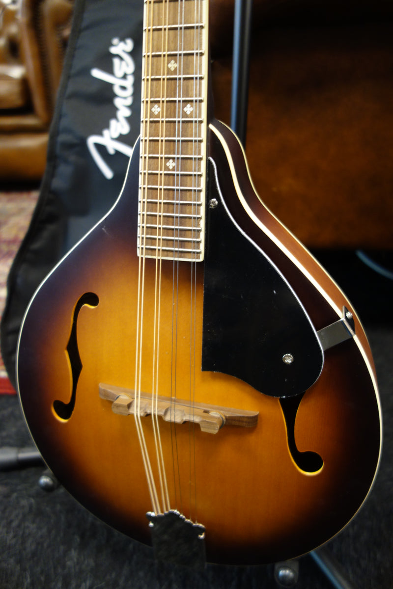 Fender PM-180E Mandolin Aged Cognac Burst – Dirk Witte