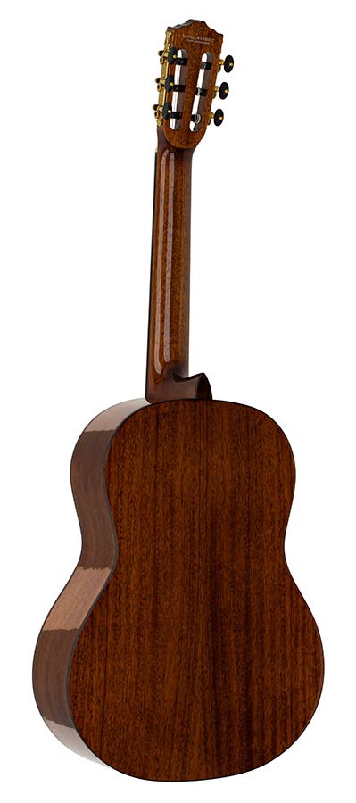 Salvador Cortez Bambino 1/2 size classic guitar