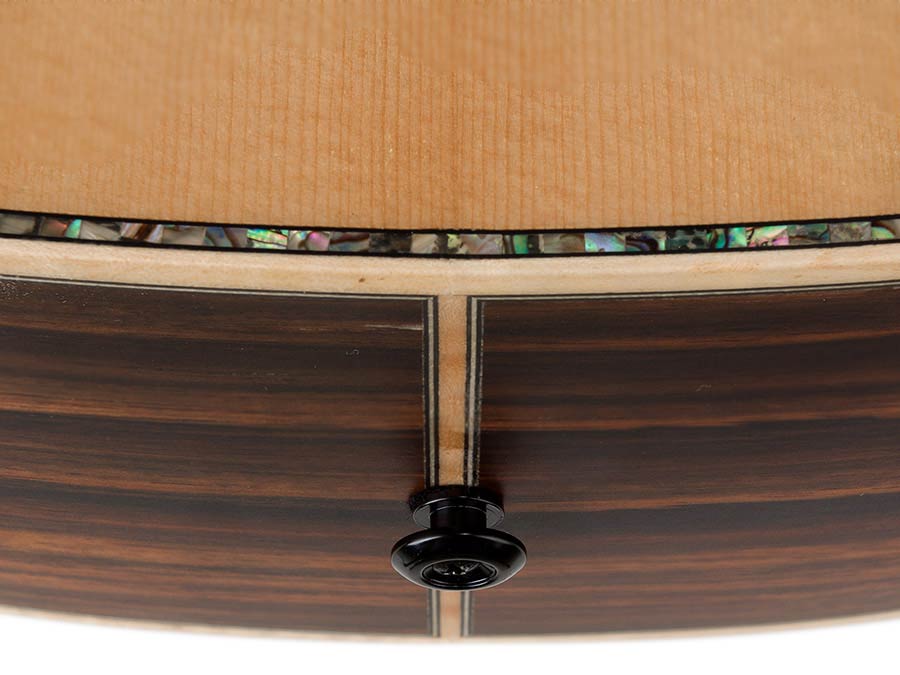 Bromo BAR5CE Rocky Mountain Concert guitar all solid tonewoods