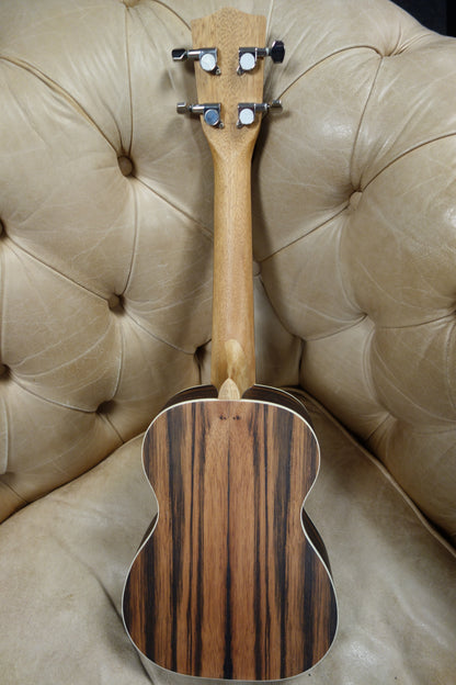Makawao UK-28 Soprano Ukulele