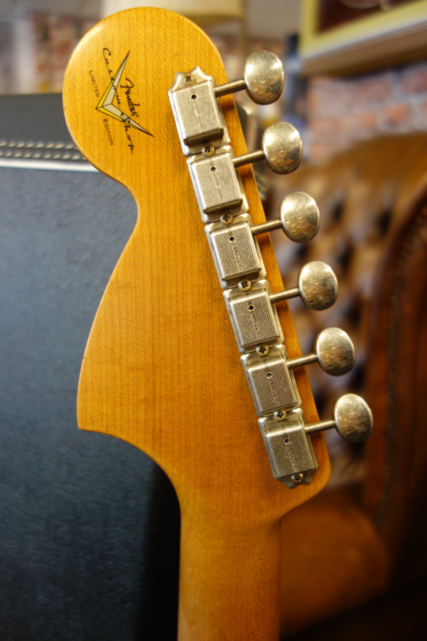 Fender Limited Edition Roasted "Big Head" Stratocaster Relic Aged Black