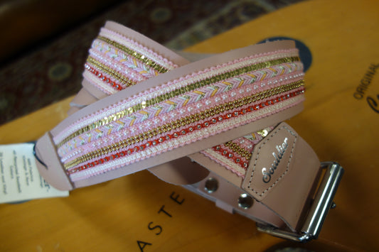 Souldier Jolene Buckle Guitar Strap in Pink