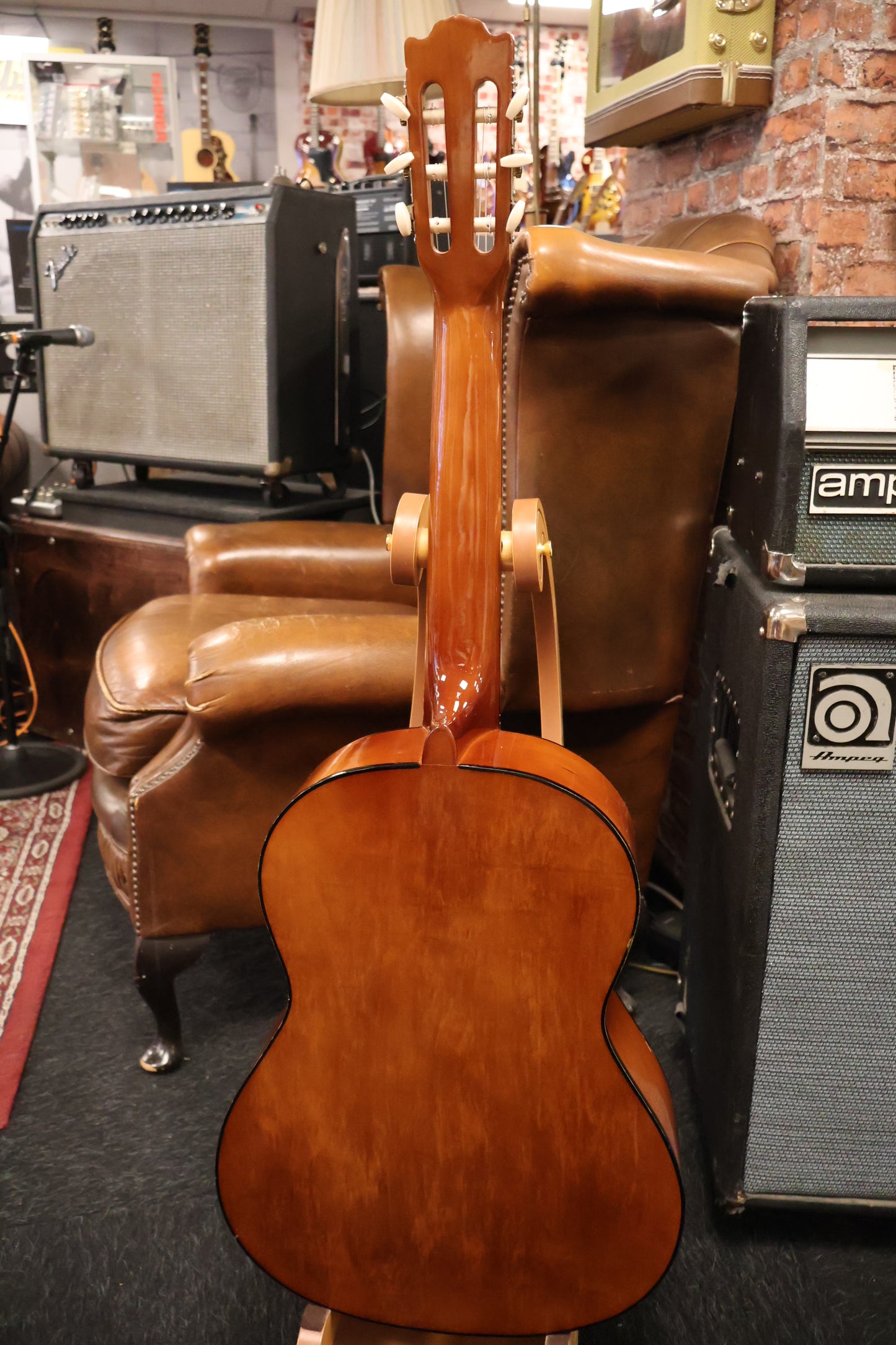 Santana C-100 Classical guitar (USED)