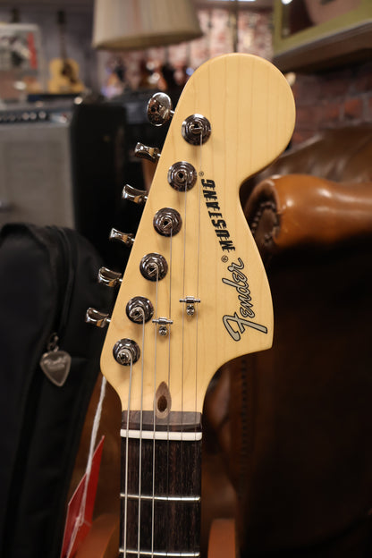 Fender American Performer Mustang Vintage White