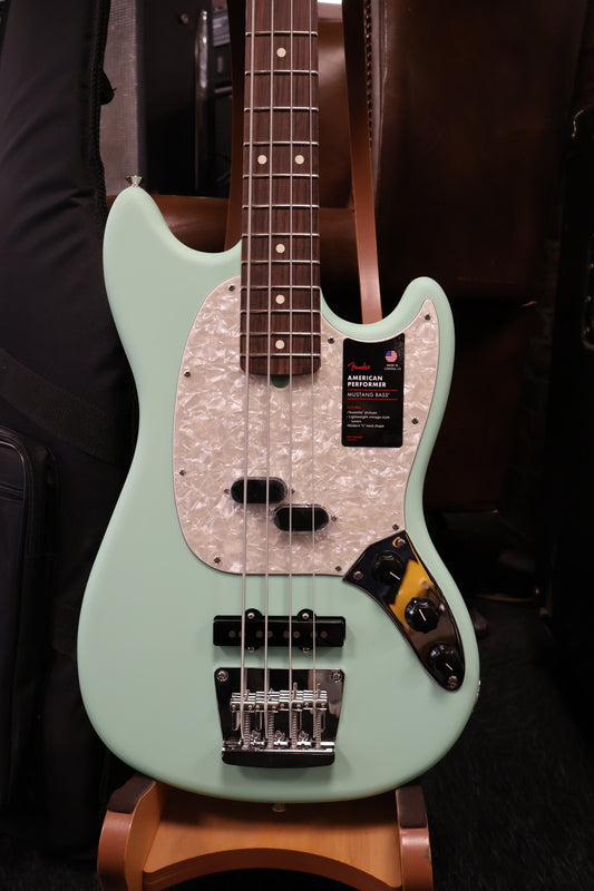Fender American Performer Mustang Bass Satin Surf Green