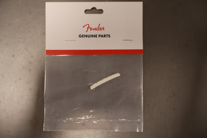 Fender Vintage-Style Strat/Tele Genuine Bone String Nut Pre-Slotted