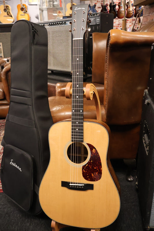 Eastman E3DE Deluxe Dreadnought with Electronics (Used)