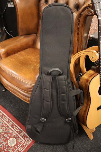 Eastman E3DE Deluxe Dreadnought with Electronics (Used)