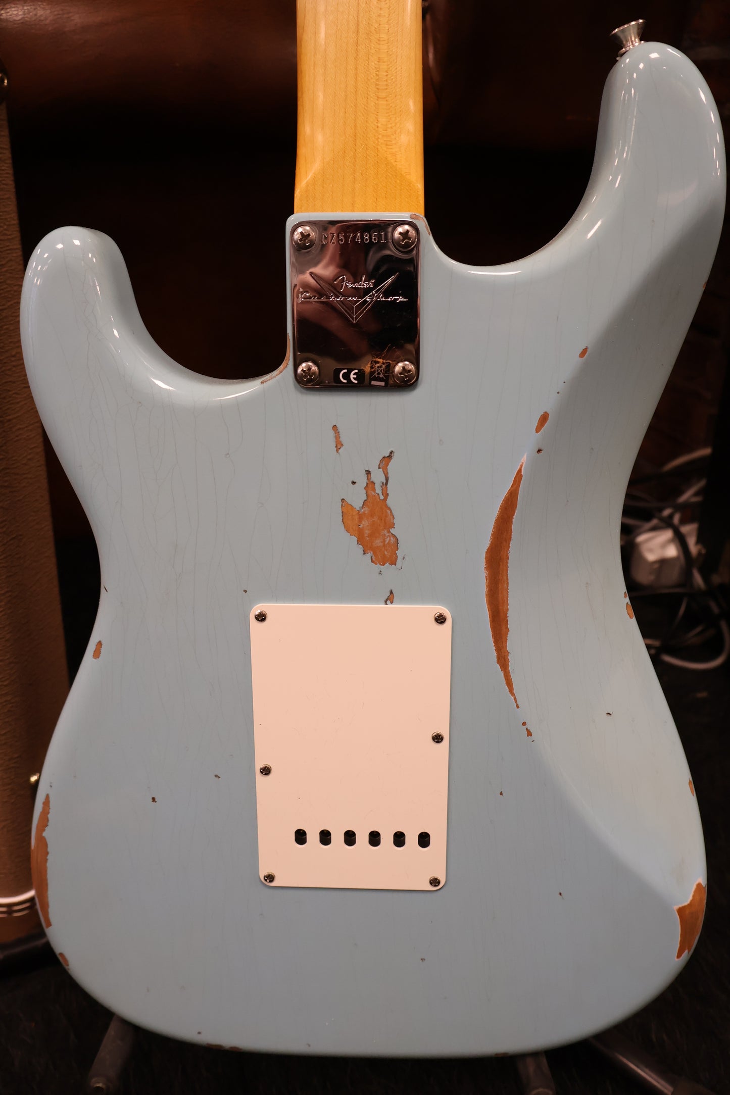 Fender '62 Stratocaster Relic-CC Faded Aged Daphne Blue