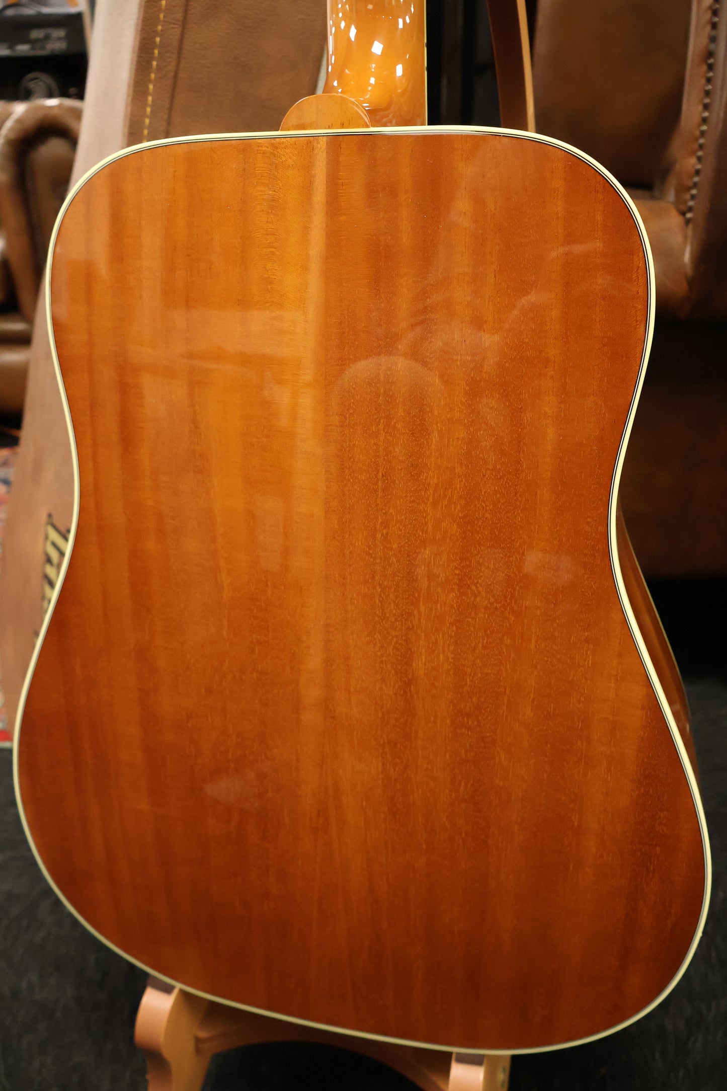 Gibson Hummingbird Original Heritage Cherry Sunburst