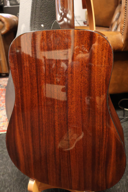 Bourgeois Touchstone D Country Boy ( Demo store model )