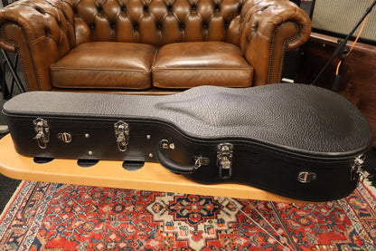 Bourgeois Touchstone D Country Boy ( Demo store model )