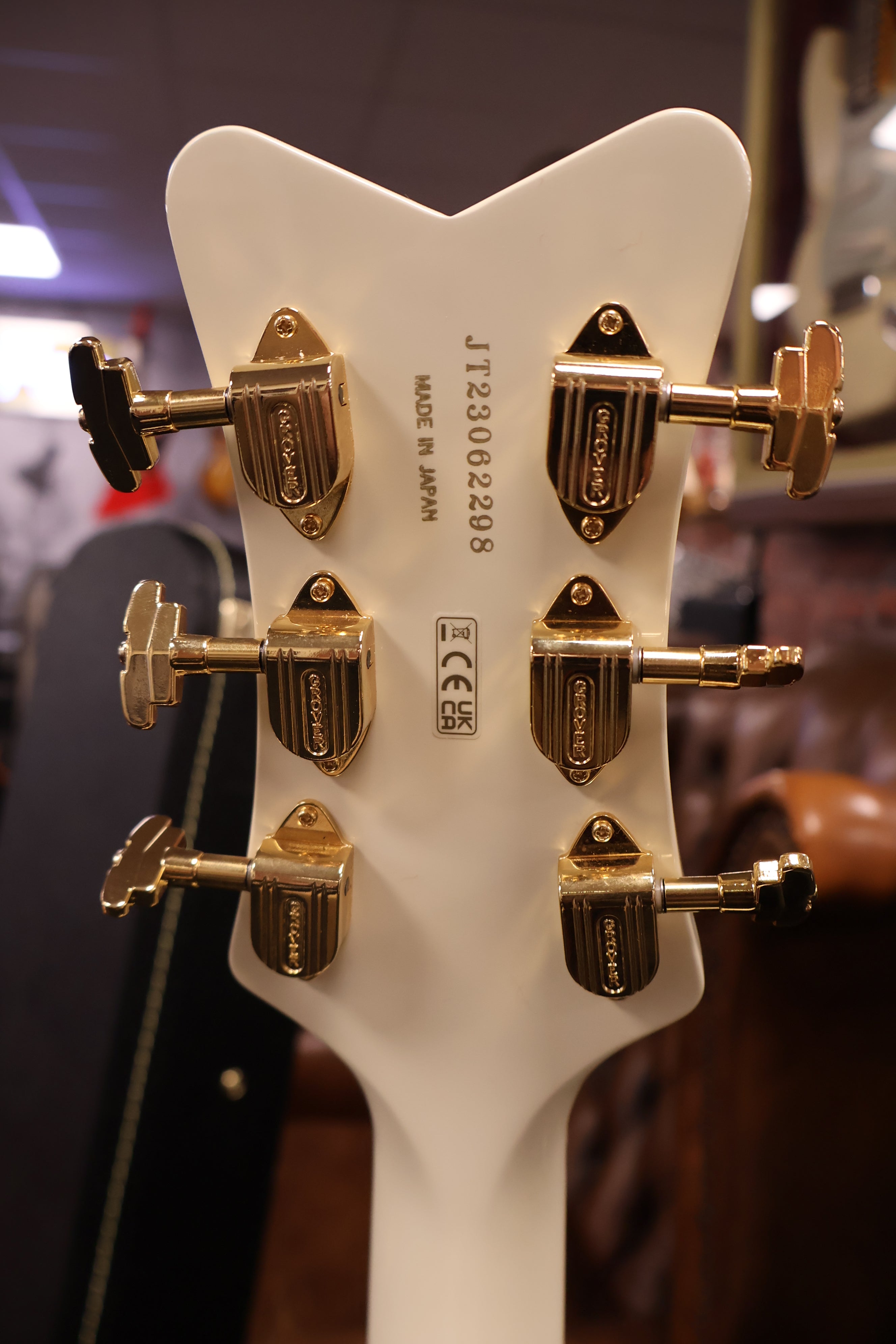 Gretsch G6136T-59 Vintage Select Edition '59 White Falcon – Dirk Witte