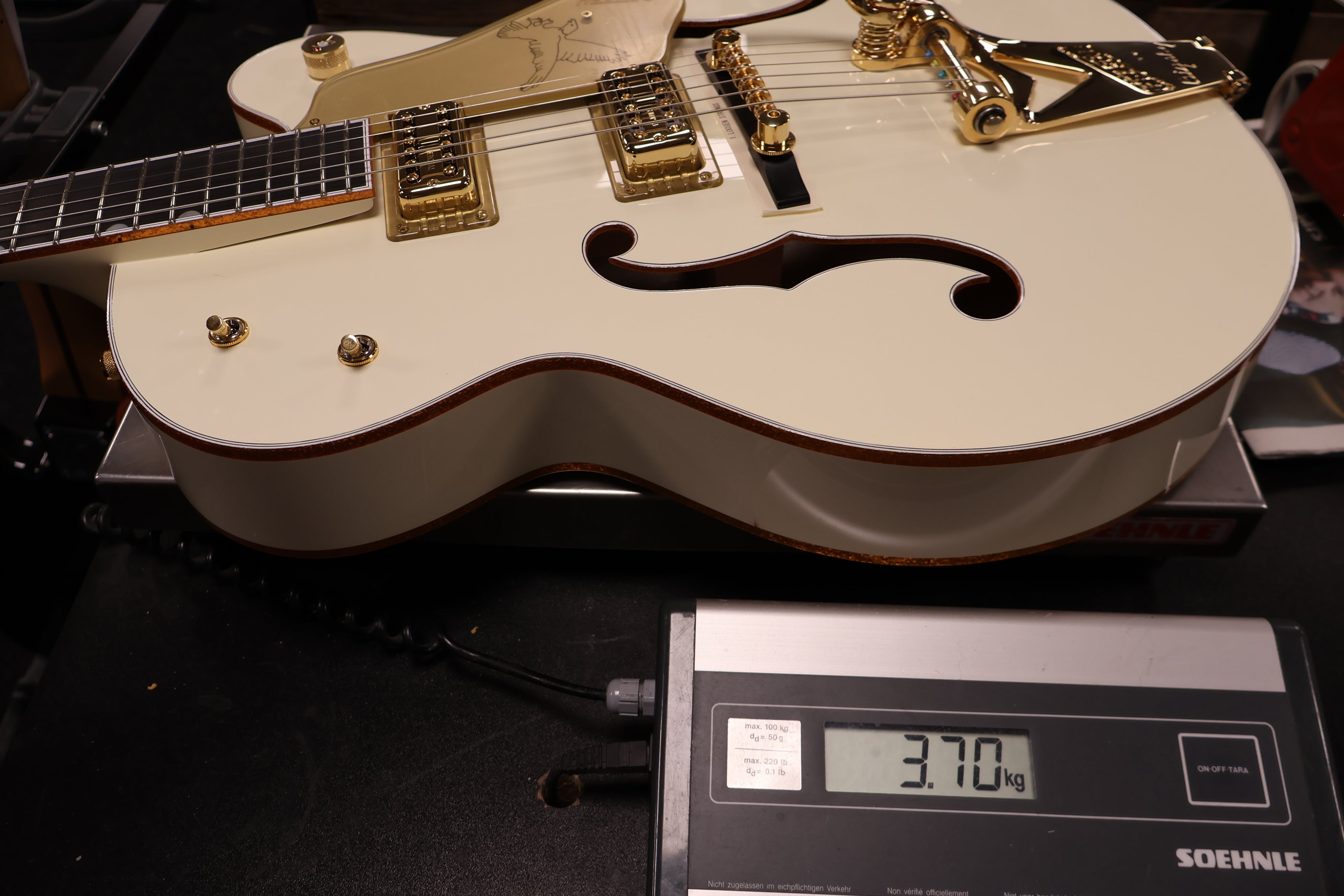 Gretsch G6136T-59 Vintage Select Edition '59 White Falcon – Dirk Witte
