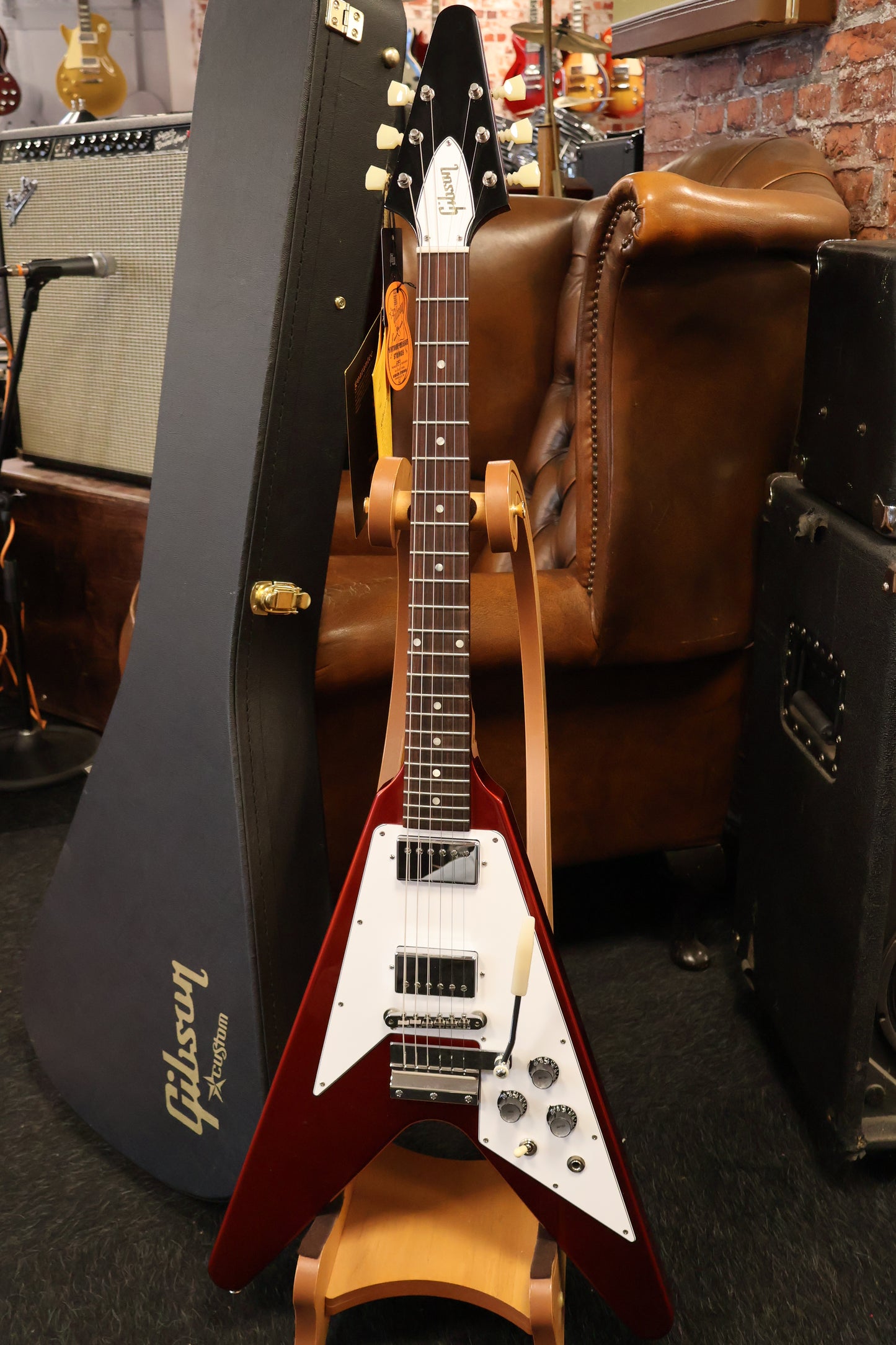 Gibson 1967 Mahogany Flying V Reissue w/ Maestro Vibrola Gloss