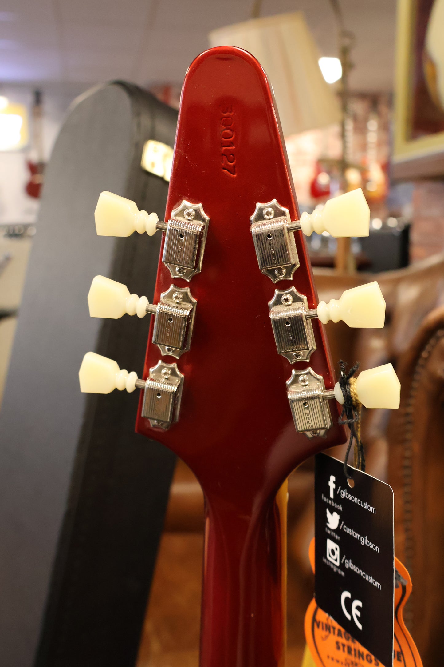 Gibson 1967 Mahogany Flying V Reissue w/ Maestro Vibrola Gloss