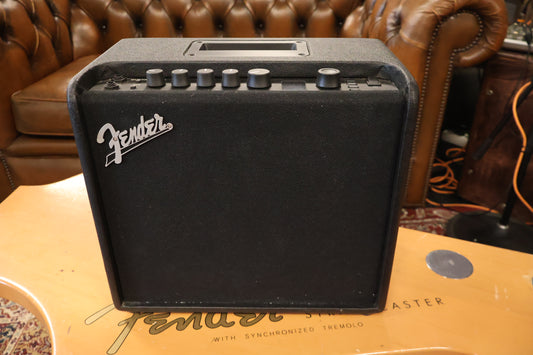 Fender LT-25 Mustang (Used)