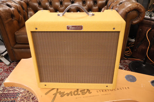 Fender Blues Junior Lacquered Tweed, 230V EUR (Used)
