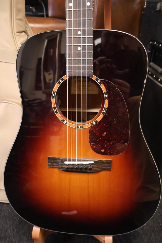 Eastman E2D-DLX Dreadnought (B-Stock)