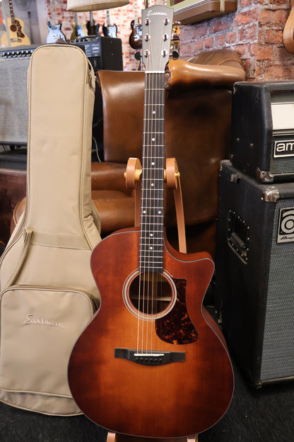 Eastman AC122-1CE Classic Grand Auditorium (B-Stock)