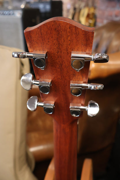 Eastman AC122-1CE Classic Grand Auditorium (B-Stock)