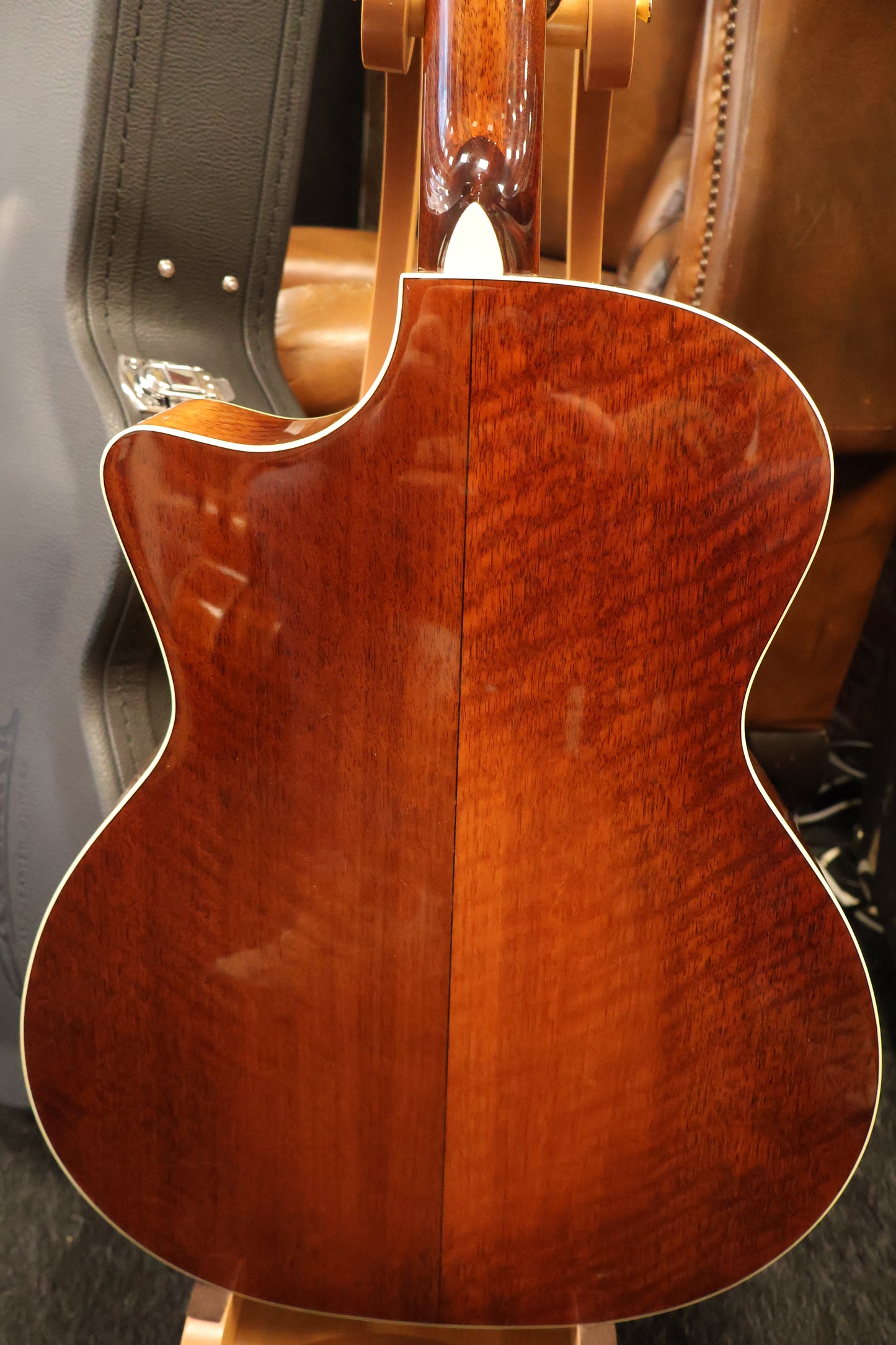 Eastman AC322-CE Grand Auditorium