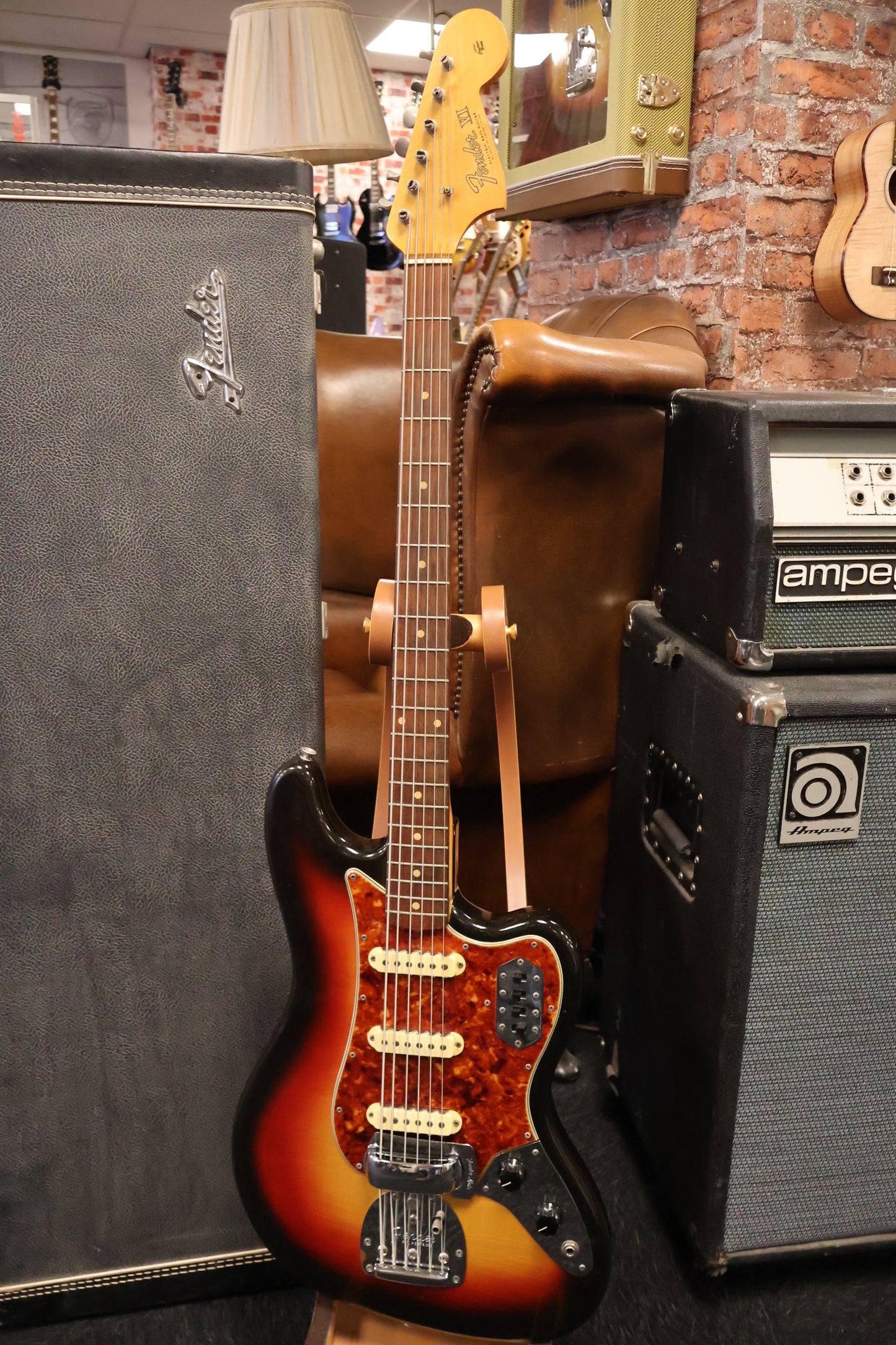 Fender 1964 Bass VI Sunburst
