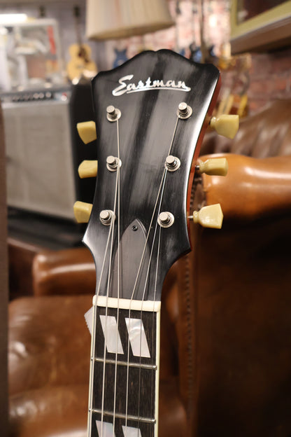Eastman T49D/v Archtop Varnish Classic