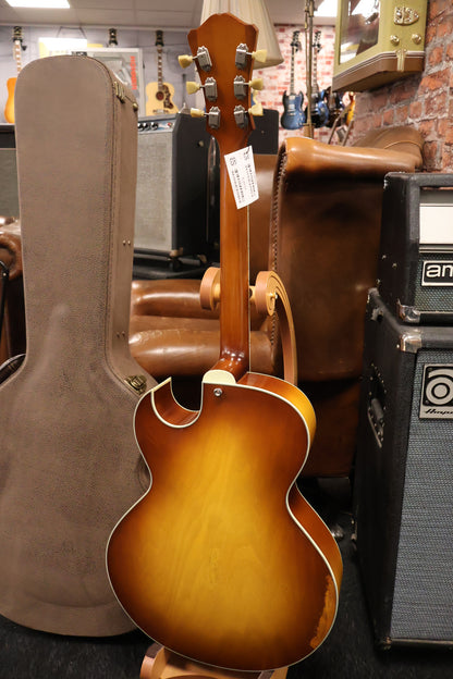 Eastman T49/V Archtop Varnish Gold Burst