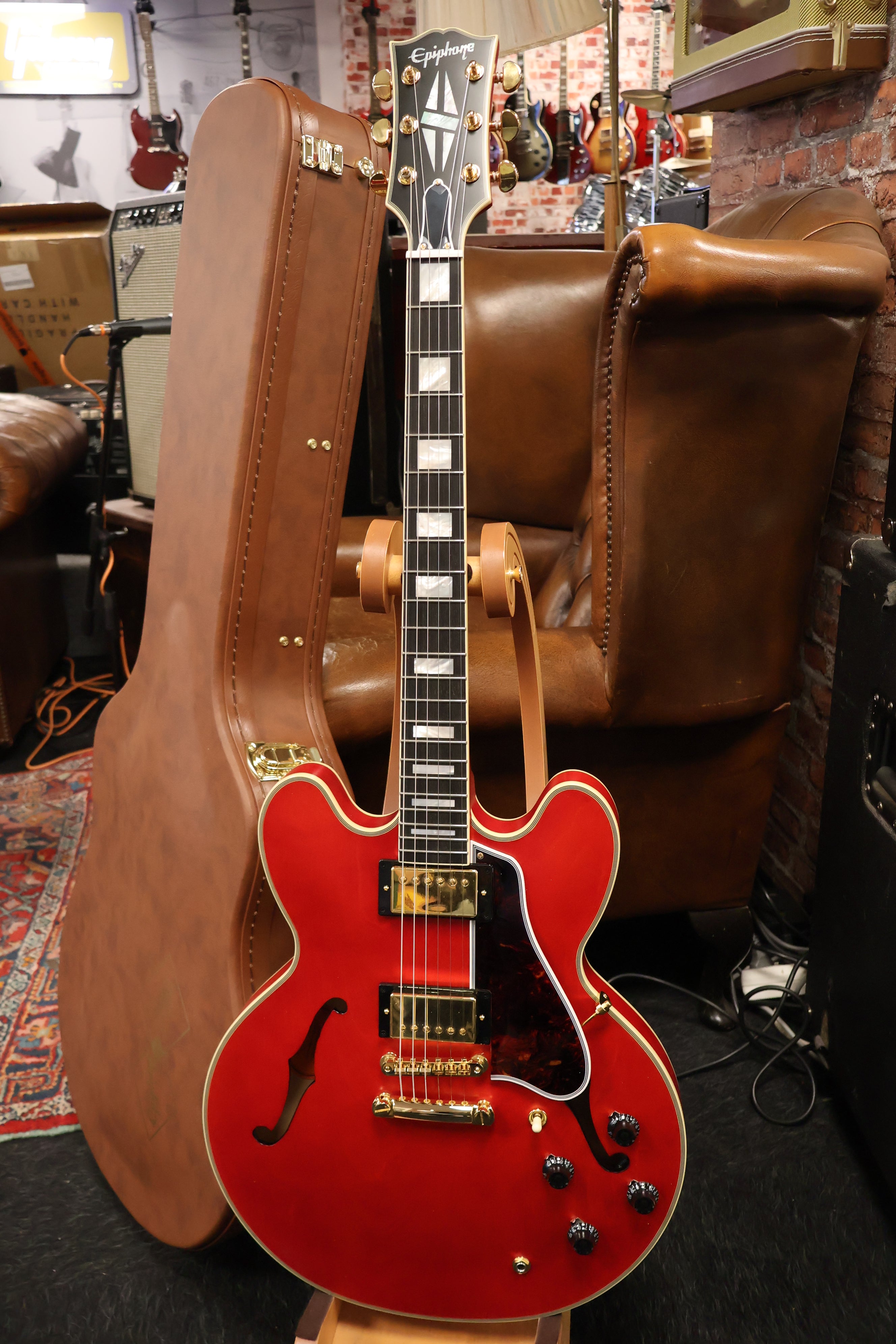 ギター Epiphone Dot ES-355 EB with hardcase ギター Epiphone Dot ES-355 EB with hardcase Epiphone 1959 ES