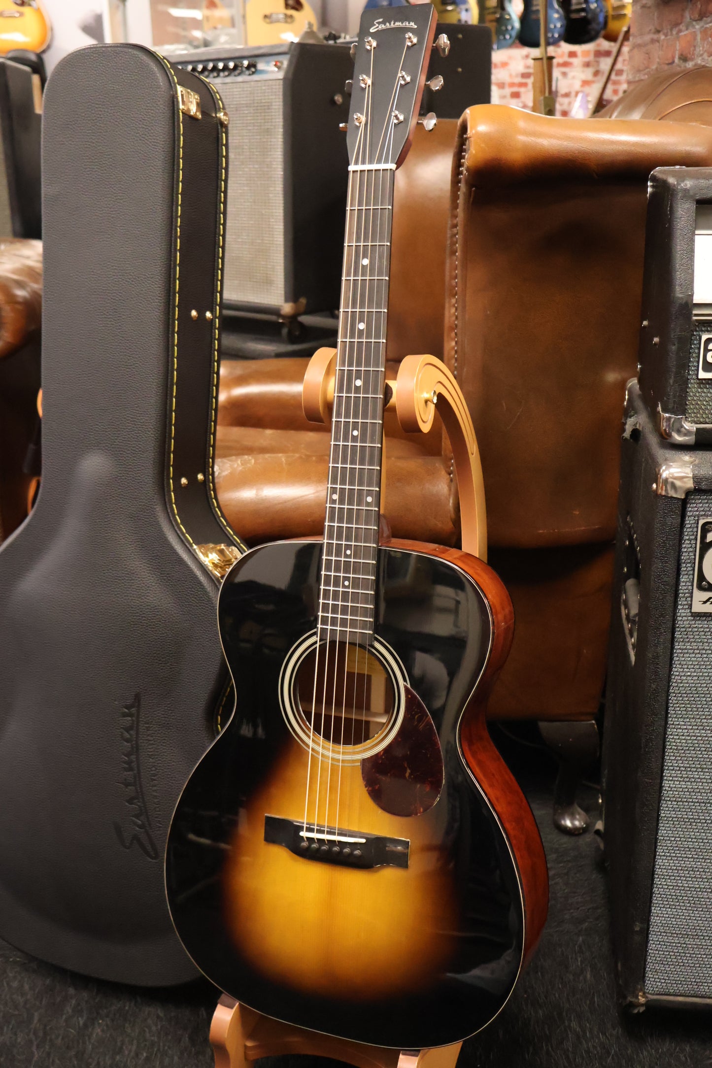 Eastman E10OM-SB-TC Ochrestral Model Thermo Cured (B-STOCK)
