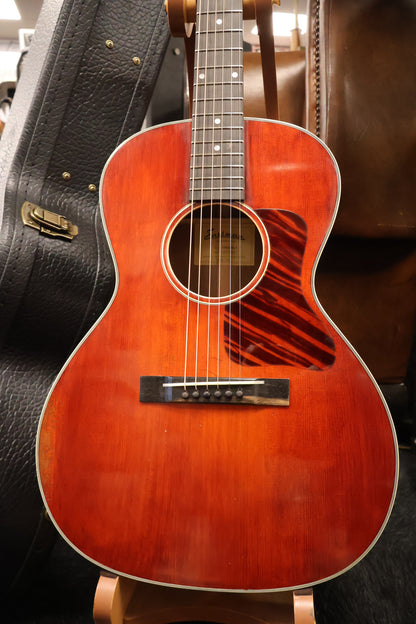 Eastman E10OOSS/V Antique Varnish OO model