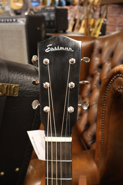 Eastman E10OOSS/V Antique Varnish OO model