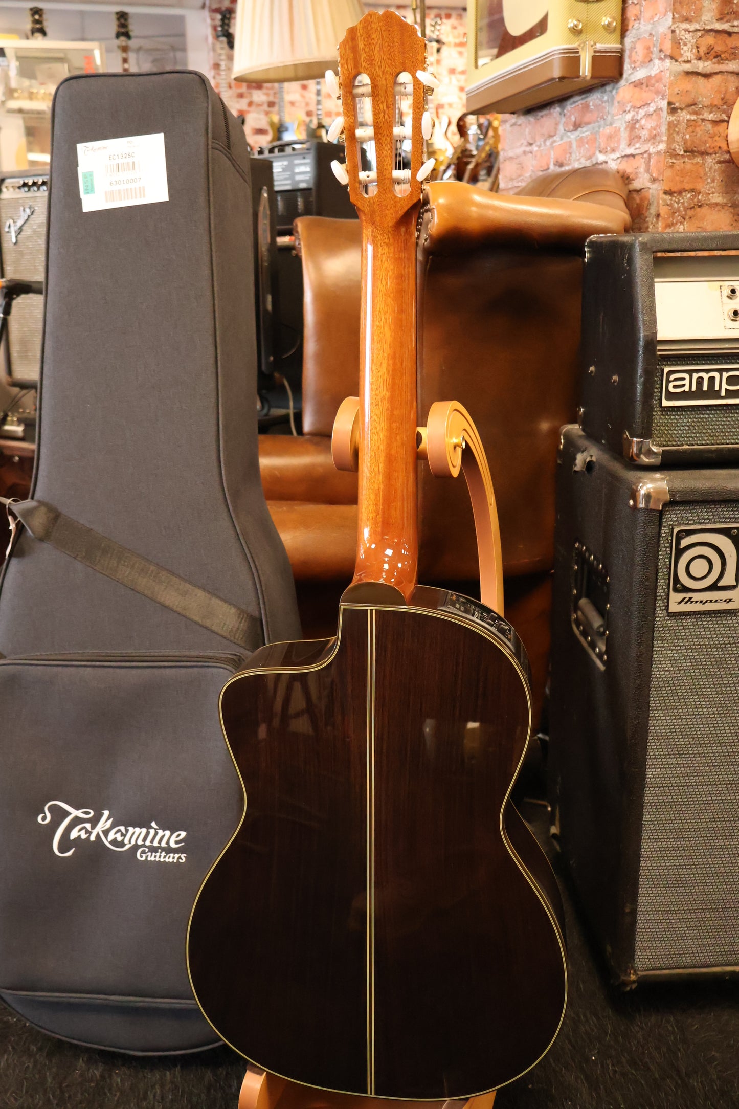 Takamine EC132SC Classical with EQ