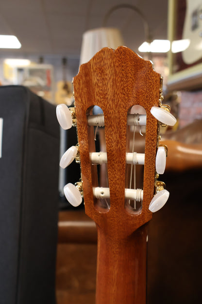 Takamine EC132SC Classical with EQ