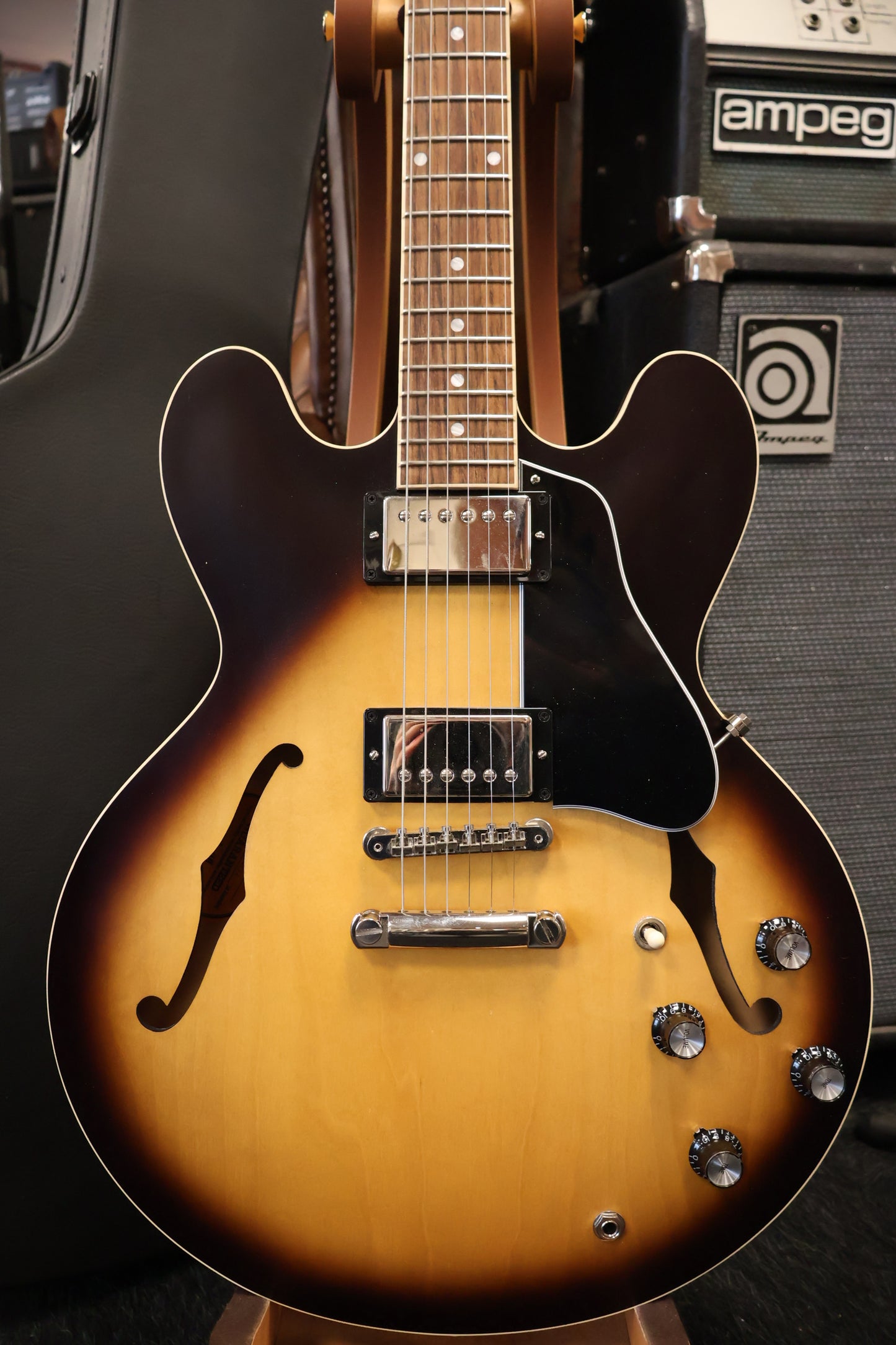 Gibson ES-335 Satin Vintage Sunburst (Used)