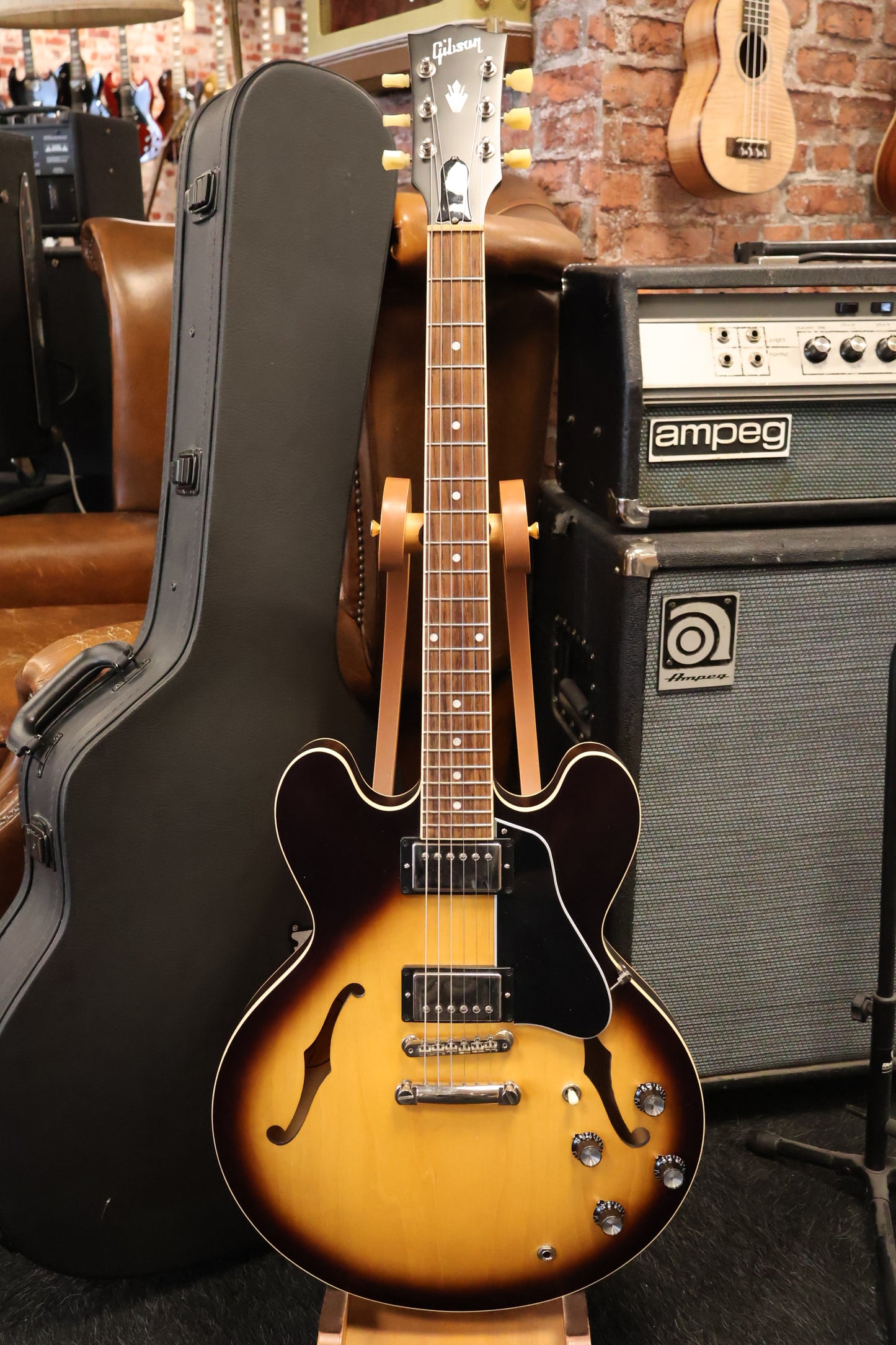 Gibson ES-335 Satin Vintage Sunburst (Used)