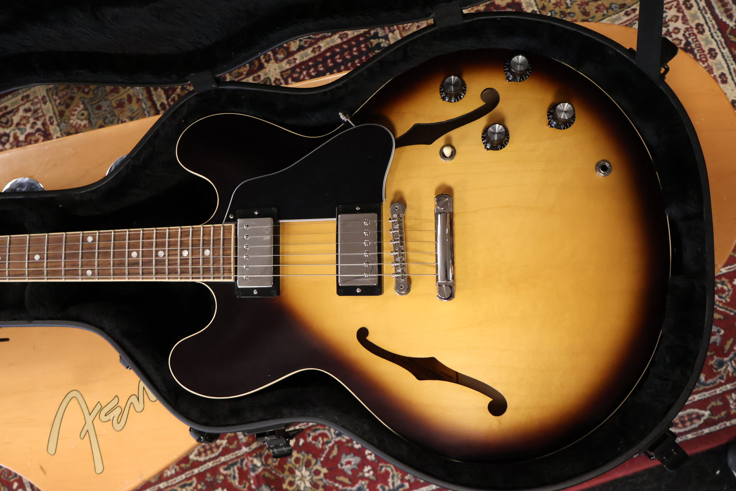 Gibson ES-335 Satin Vintage Sunburst (Used)